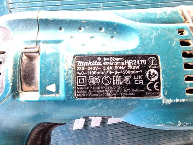 MŁOTOWIERTARKA MAKITA HR2470