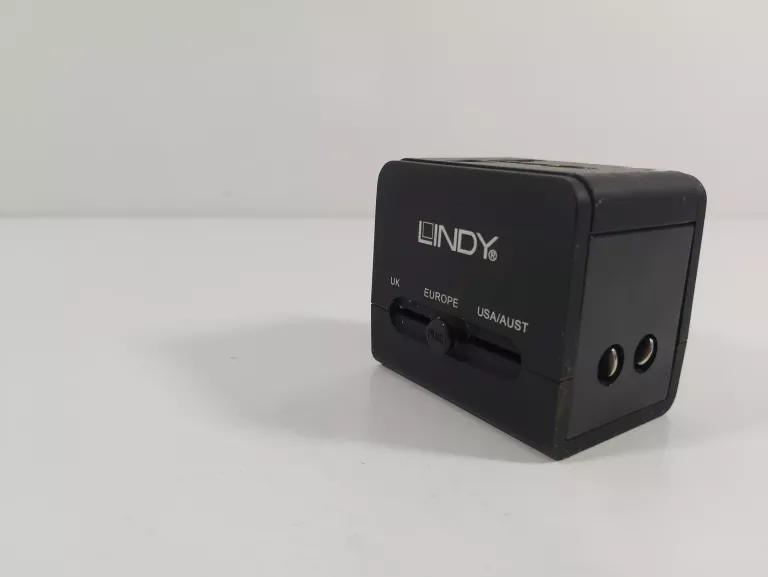 ADAPTER RÓŻNE WTYCZKI NA 2 USB