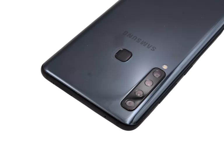 TELEFON SAMSUNG GALAXY A9 2018 6/128GB 6.3"