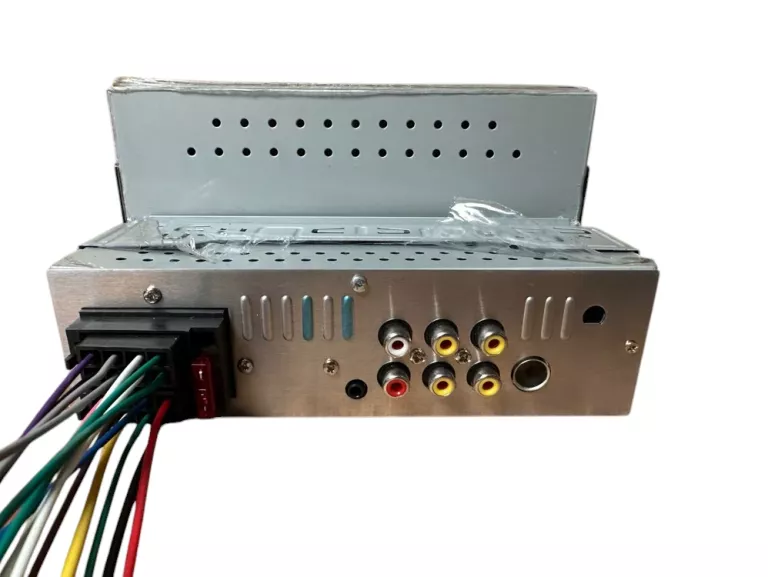 RADIO SAMOCHODOWE 7018B