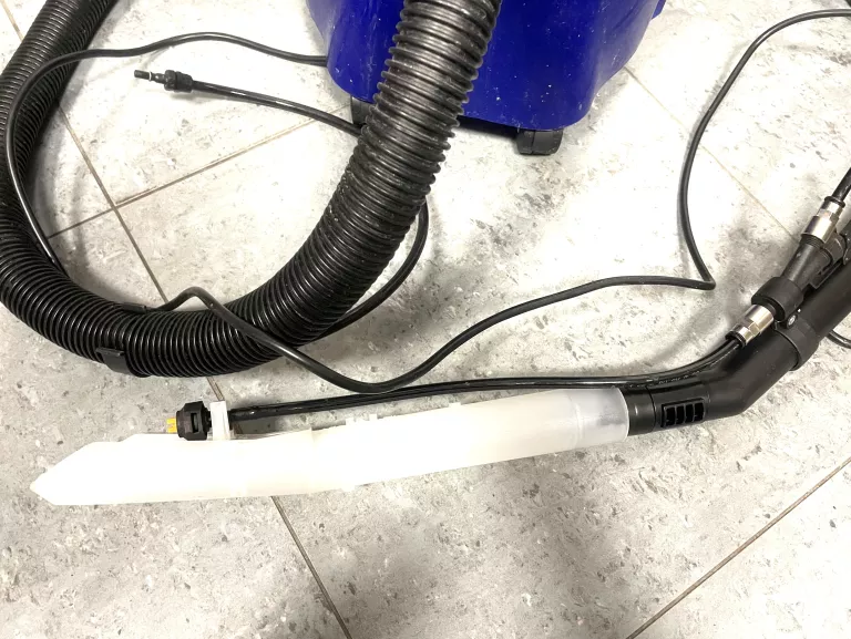 ODKURZACZ PIORĄCY LAVOR GBP 20 230V 50HZ 1200-1400W
