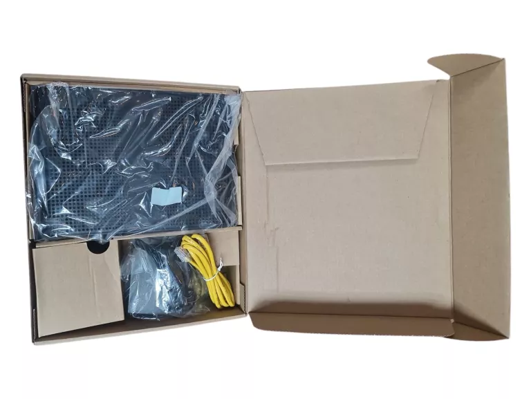 ROUTER TECHNICOLOR CGA4236TCH1