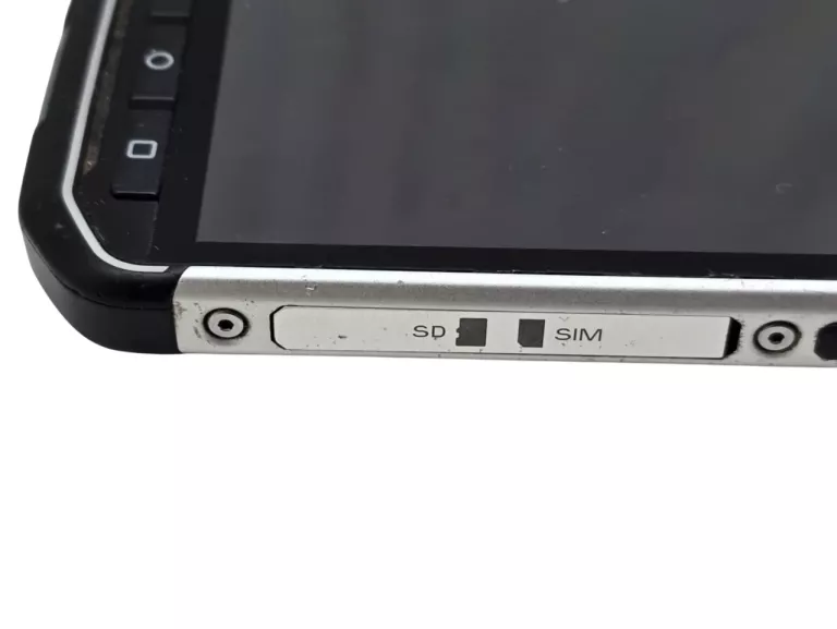 TELEFON CAT S40 1 GB / 16 GB CZARNY