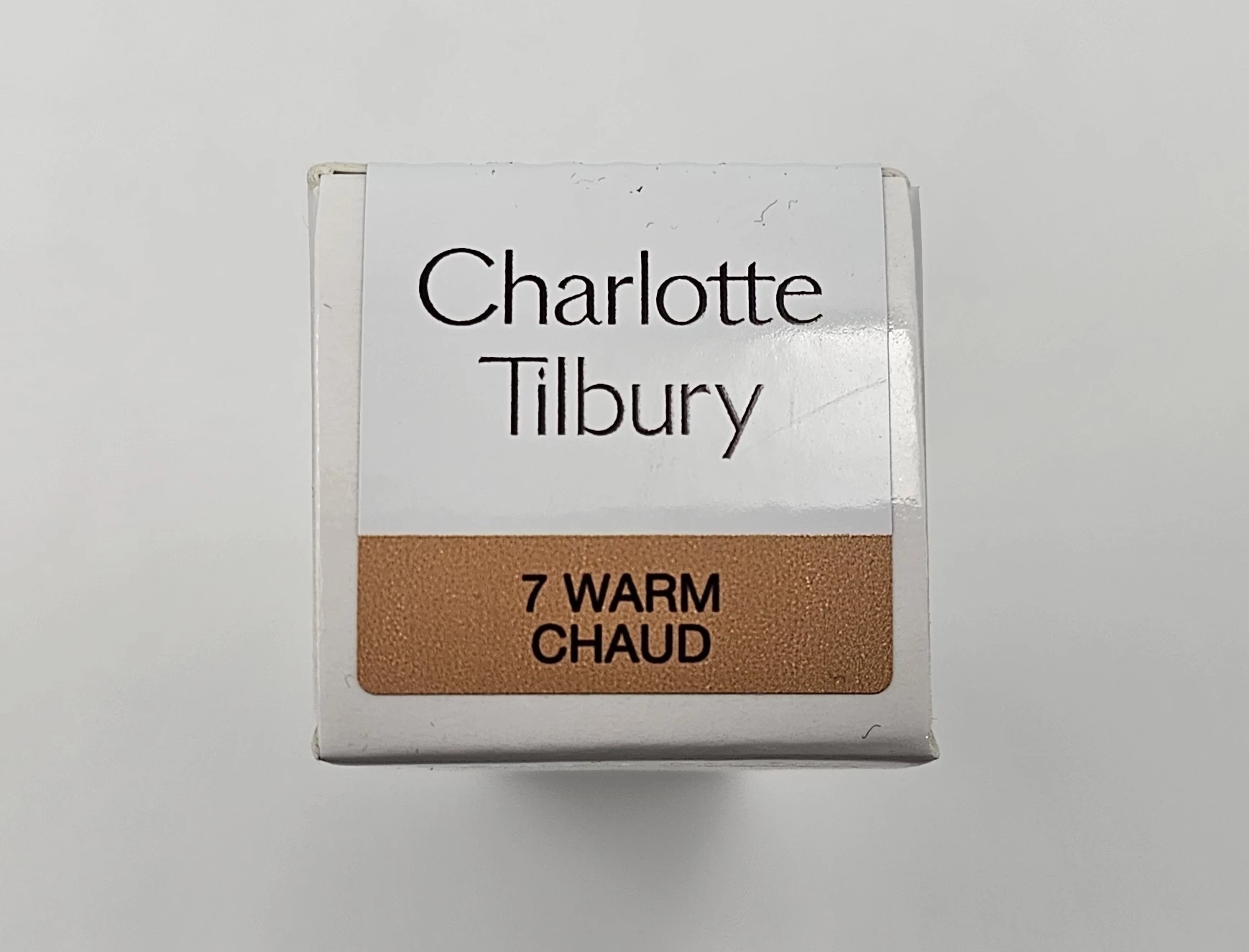 charlotte-tilbury-beautiful-skin-foundation-podklad-7-warm-chaud-poziom-krycia-129812-2