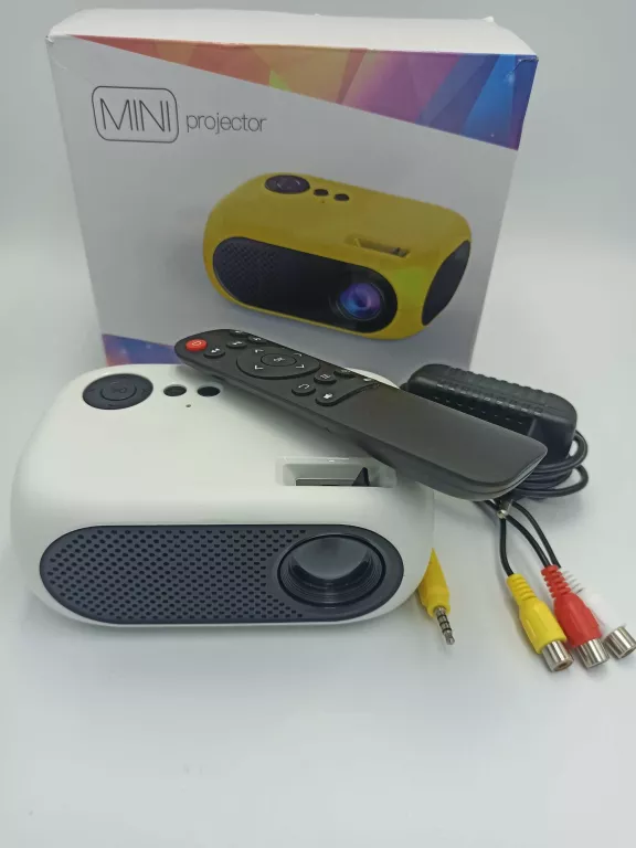 RZUTNIK MINI PROJEKTOR PRZENOŚNY FULL HD