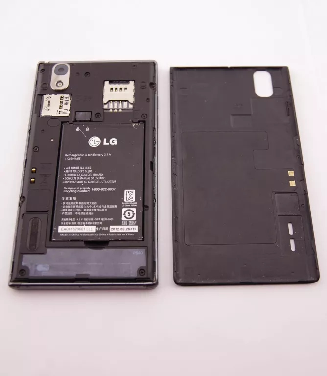 NIESPOTYKANY UNIKATOWY TELEFON PRADA