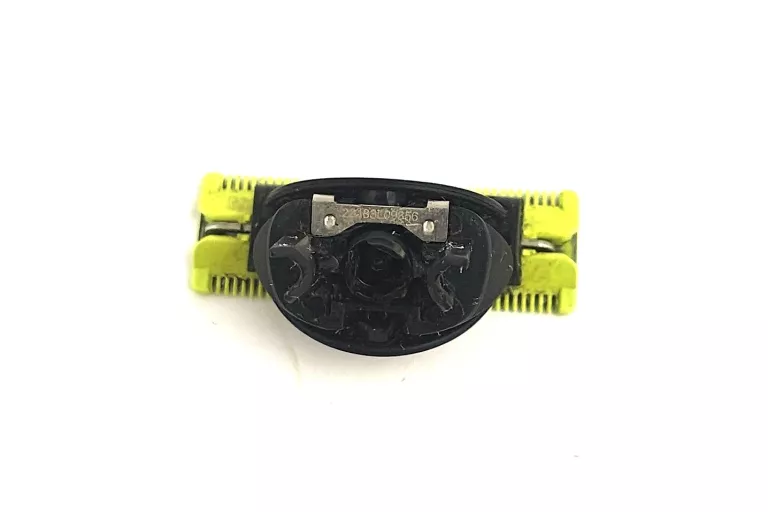 GOLARKA PHILLIPS ONE BLADE 360 Z ŁADOWARKĄ