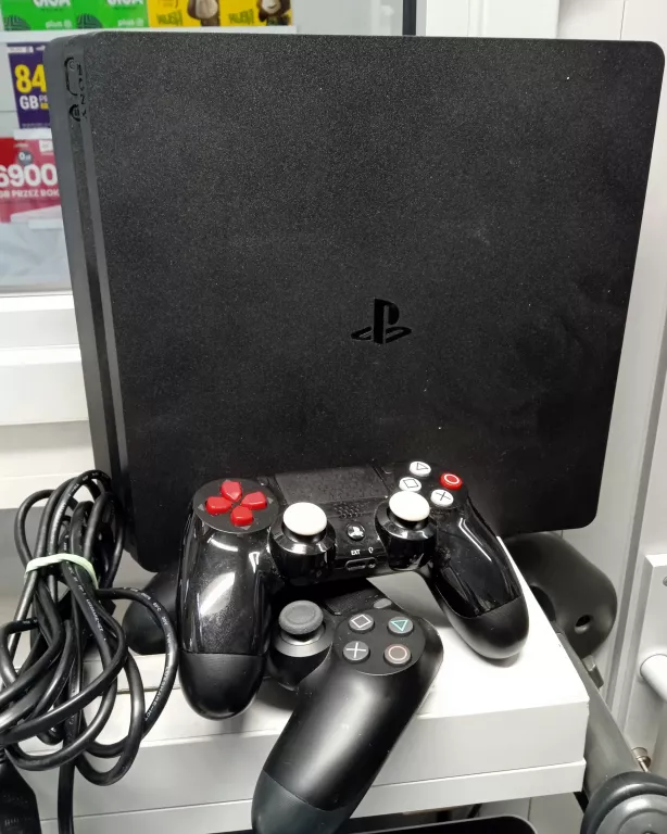 KONSOLA KONSOLA PS4 DWA PADY