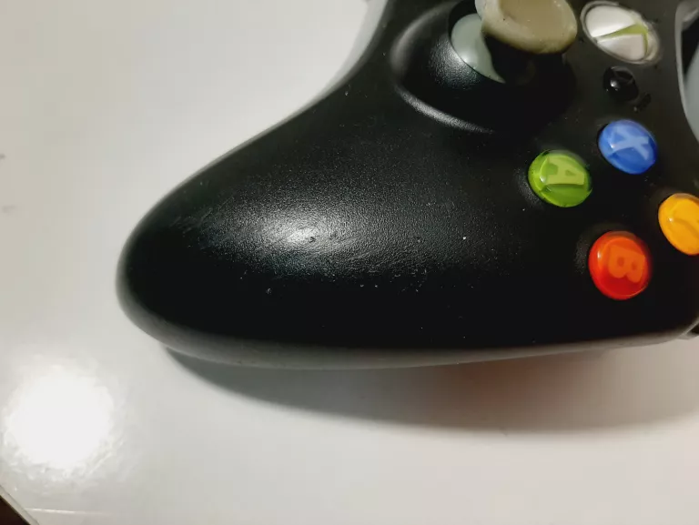 KONSOLA XBOX 360 S/ 2 PADY/ 5 GIER/ OKABLOWANIE/ KINECT