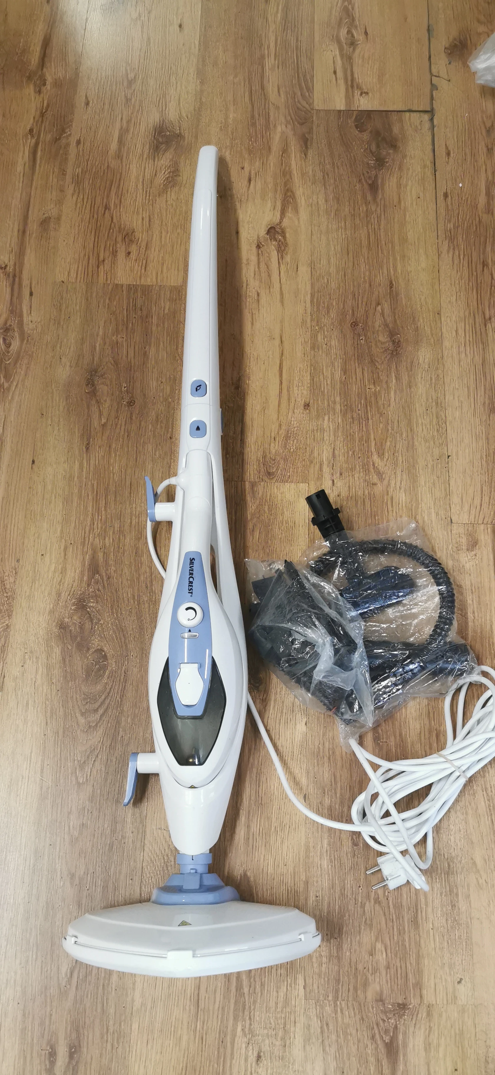 mop-parowy-silvercrest-sdm-1500-d3-2w1-seria-d3