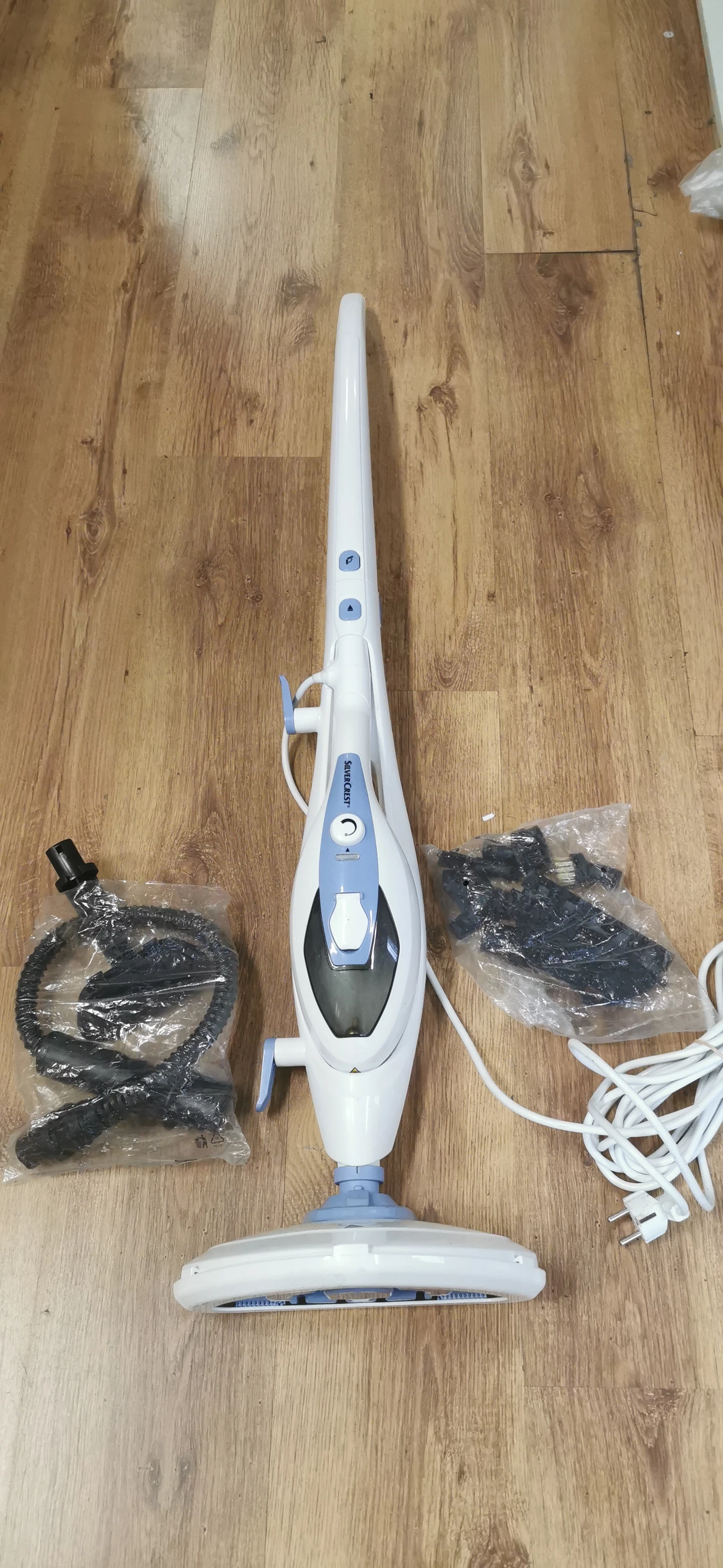 mop-parowy-silvercrest-sdm-1500-d3-2w1-moc-1500