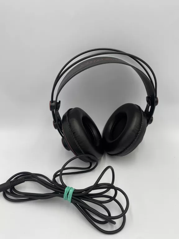 PRZEWODOWE SŁUCHAWKI SUPERLUX HD681