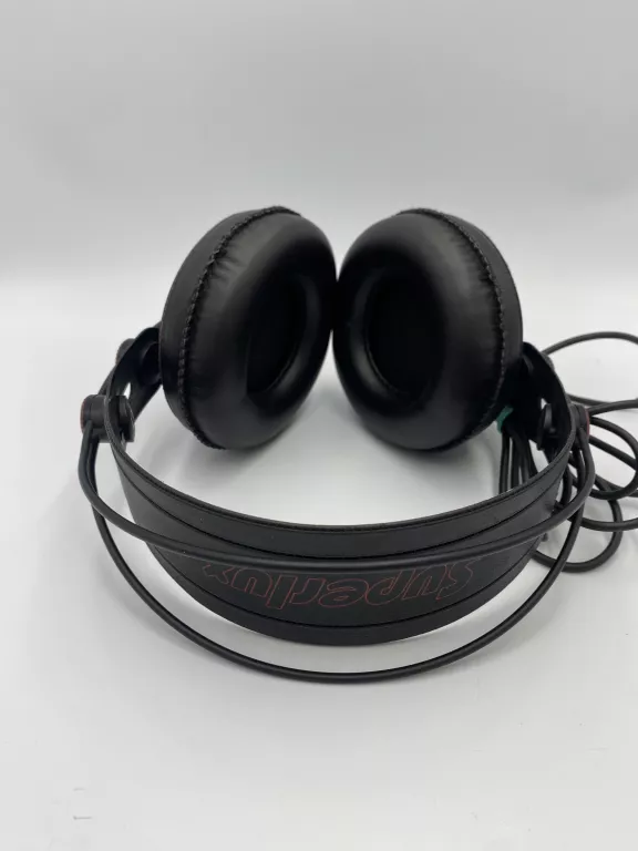 PRZEWODOWE SŁUCHAWKI SUPERLUX HD681