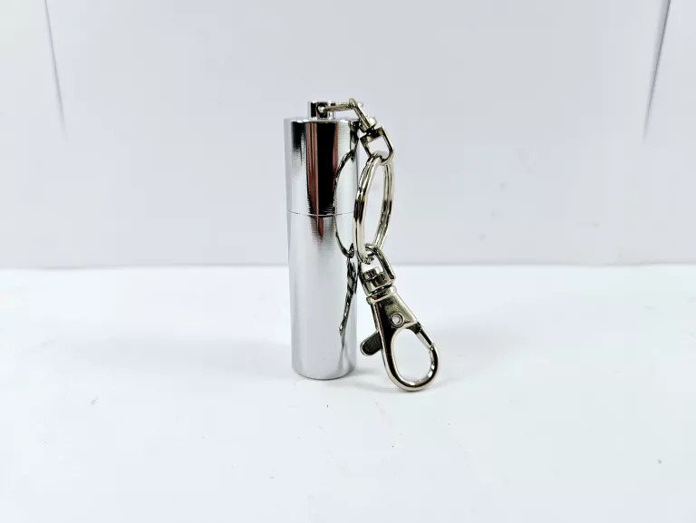 METALOWY PENDRIVE BRELOK