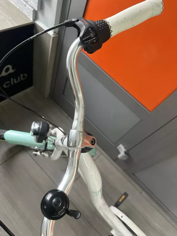 ROWER DZIECIĘCY STROM DAISY 24CALE