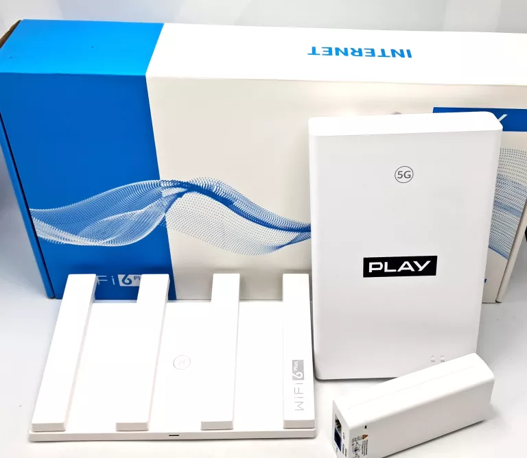 ROUTER HUAWE NETBOX 5G CPEMAX 5 H352-381+HUAWEI WIFI AX3 802.11AX (WI-FI 6
