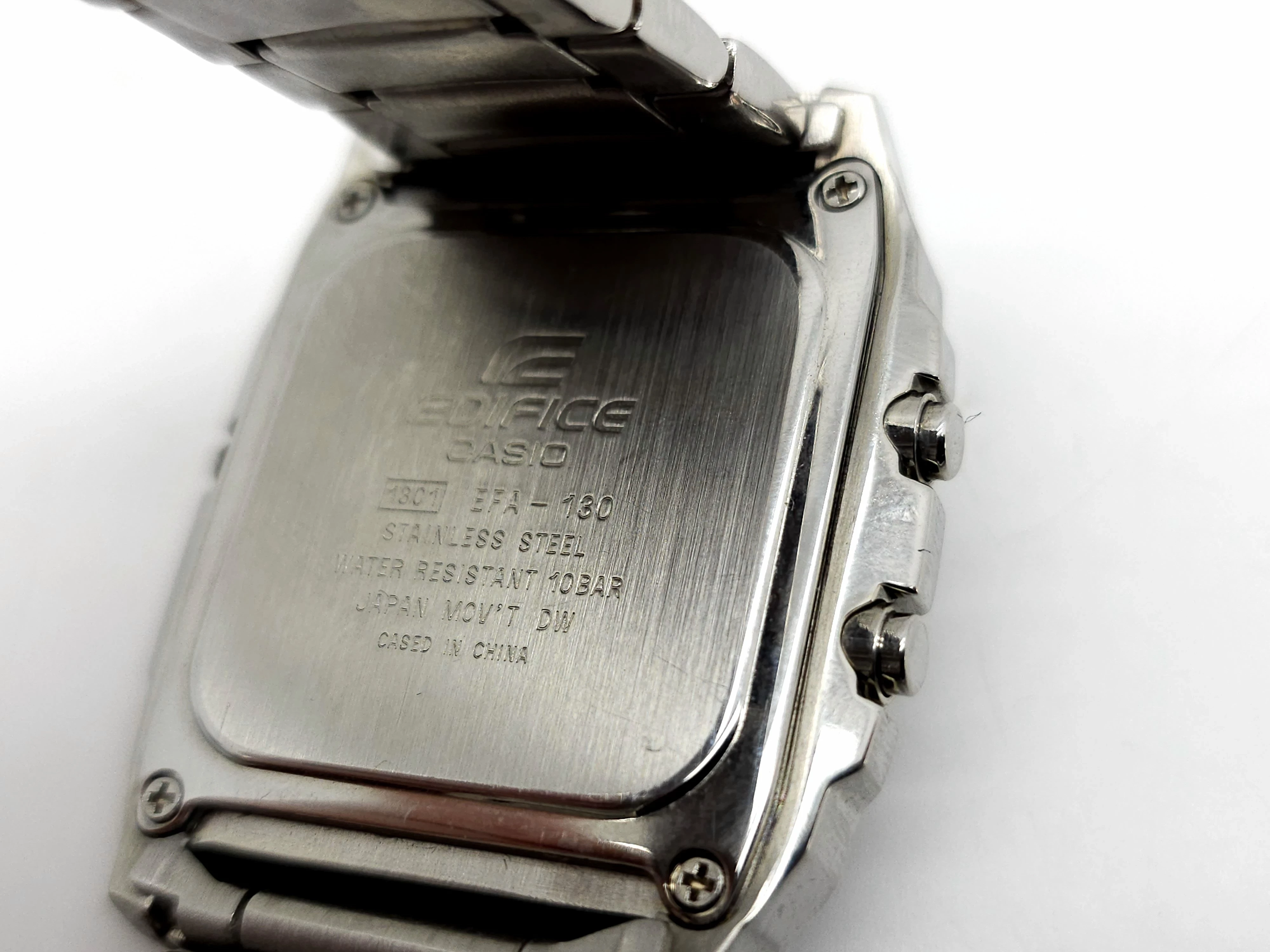 zegarek-casio-edifice-1301-efa-130-funkcje-220-1