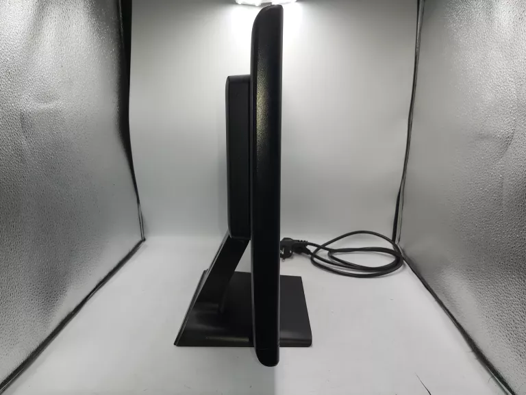 monitor-iiyama-e2202wsv-22-1680x1050-dsub-przekatna-ekranu-cale-2200