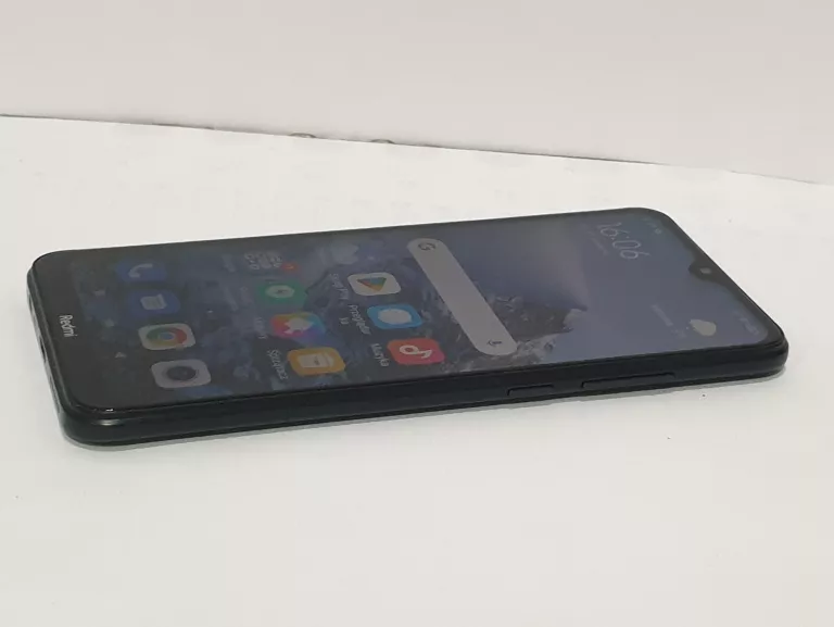 TELEFON XIAOMI REDMI 8A 2/32 GB M1908C3KG
