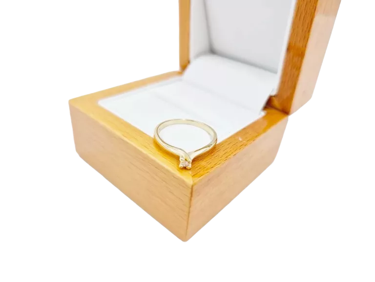 zloty-pierscionek-585-100g-r12-diament-rozmiarsrednica-wew-mm-372-12