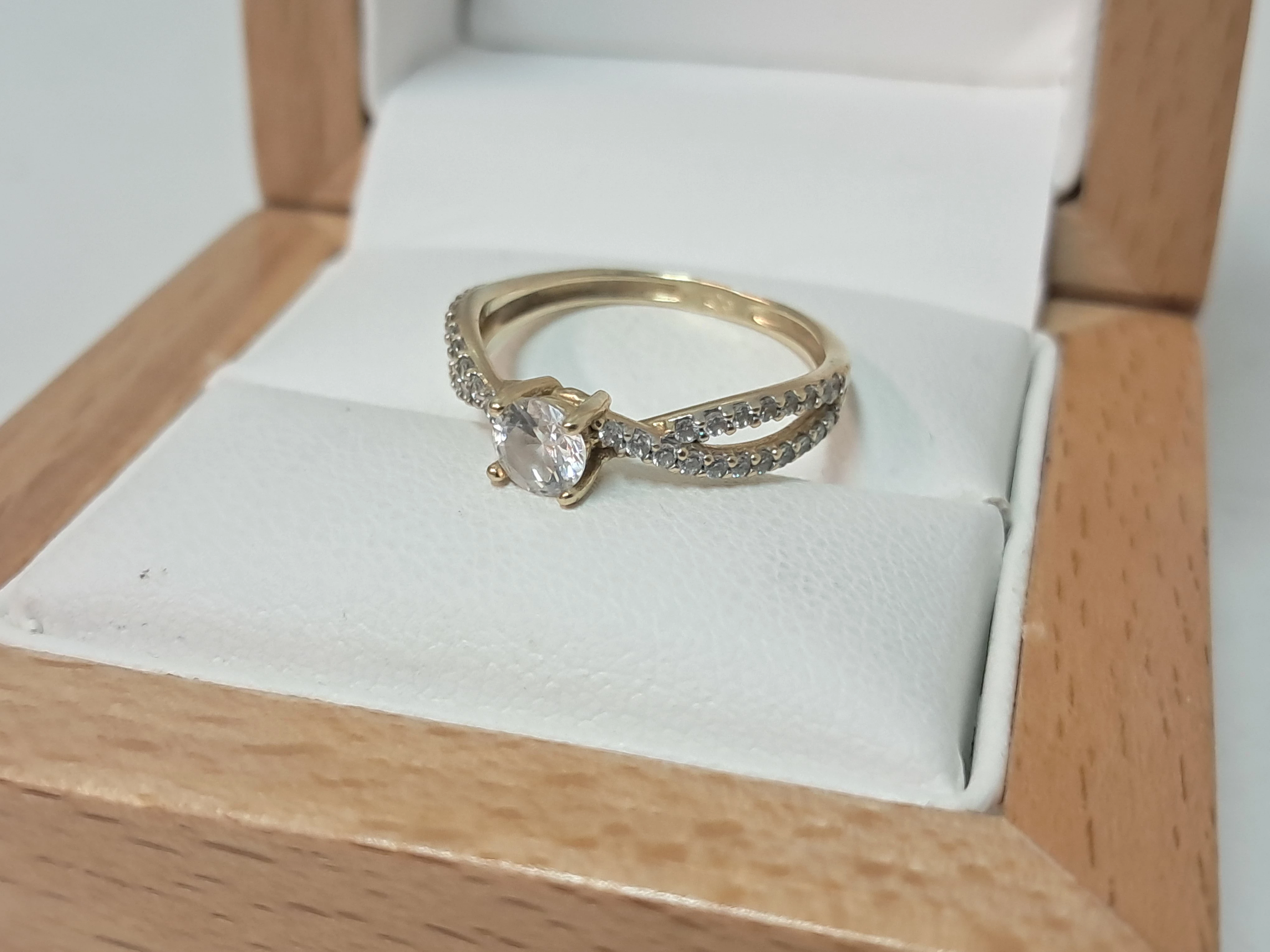 piekny-zloty-pierscionek-pr-585-191-g-roz-11-material-15835-2