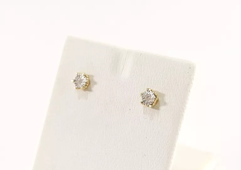 ZŁOTE KOLCZYKI Z BRYLANTAMI 0,02CT 375 0,52G