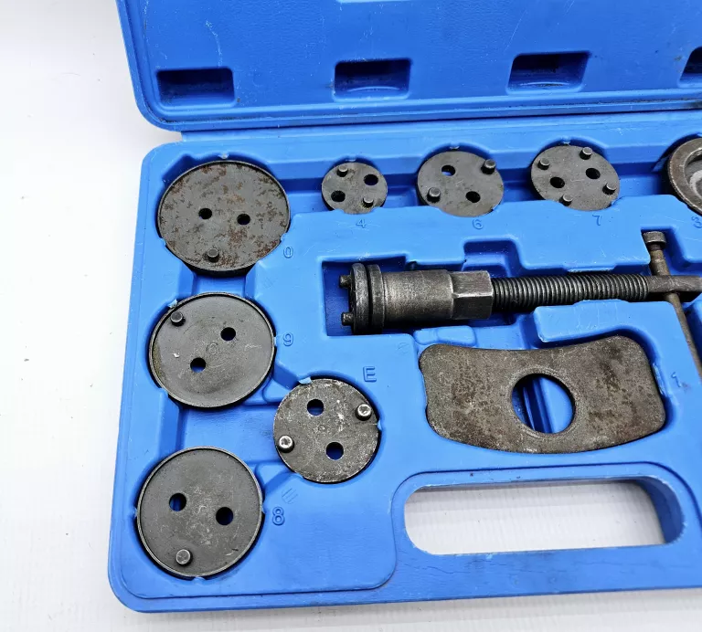 KLUCZE DO TŁOCZKÓW HAMULCOWYCH FALCON TECH FTXC4012