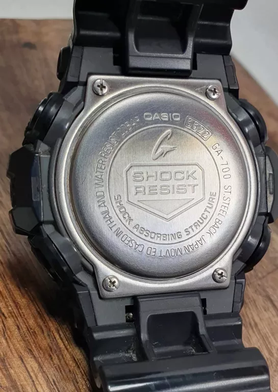 NIEZAWODNY WYTRZYMAŁY ZEGAREK MĘSKI CASIO G-SHOCK GA-700 CZARNY