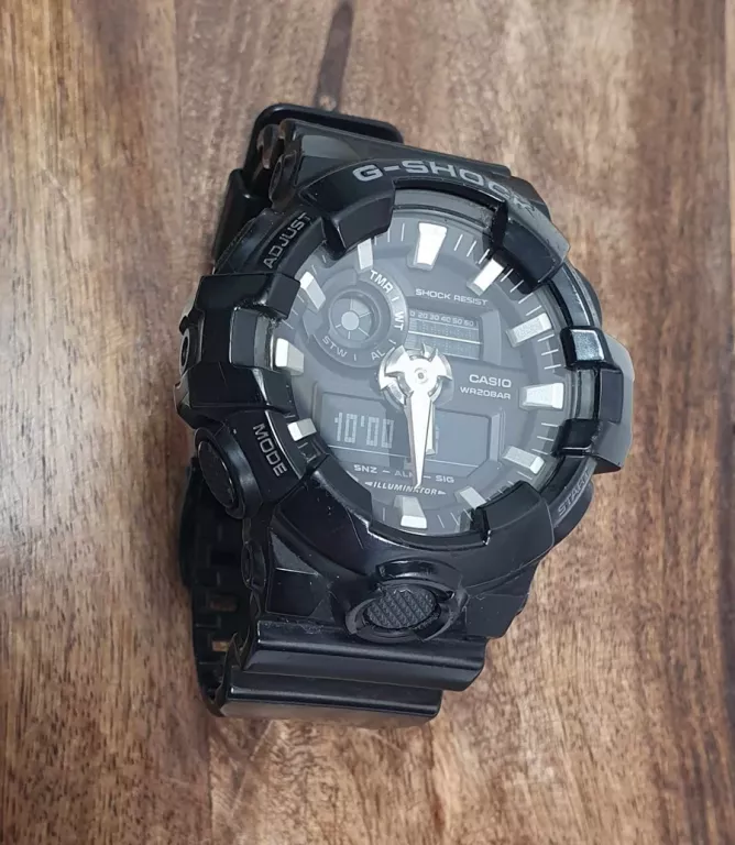 NIEZAWODNY WYTRZYMAŁY ZEGAREK MĘSKI CASIO G-SHOCK GA-700 CZARNY