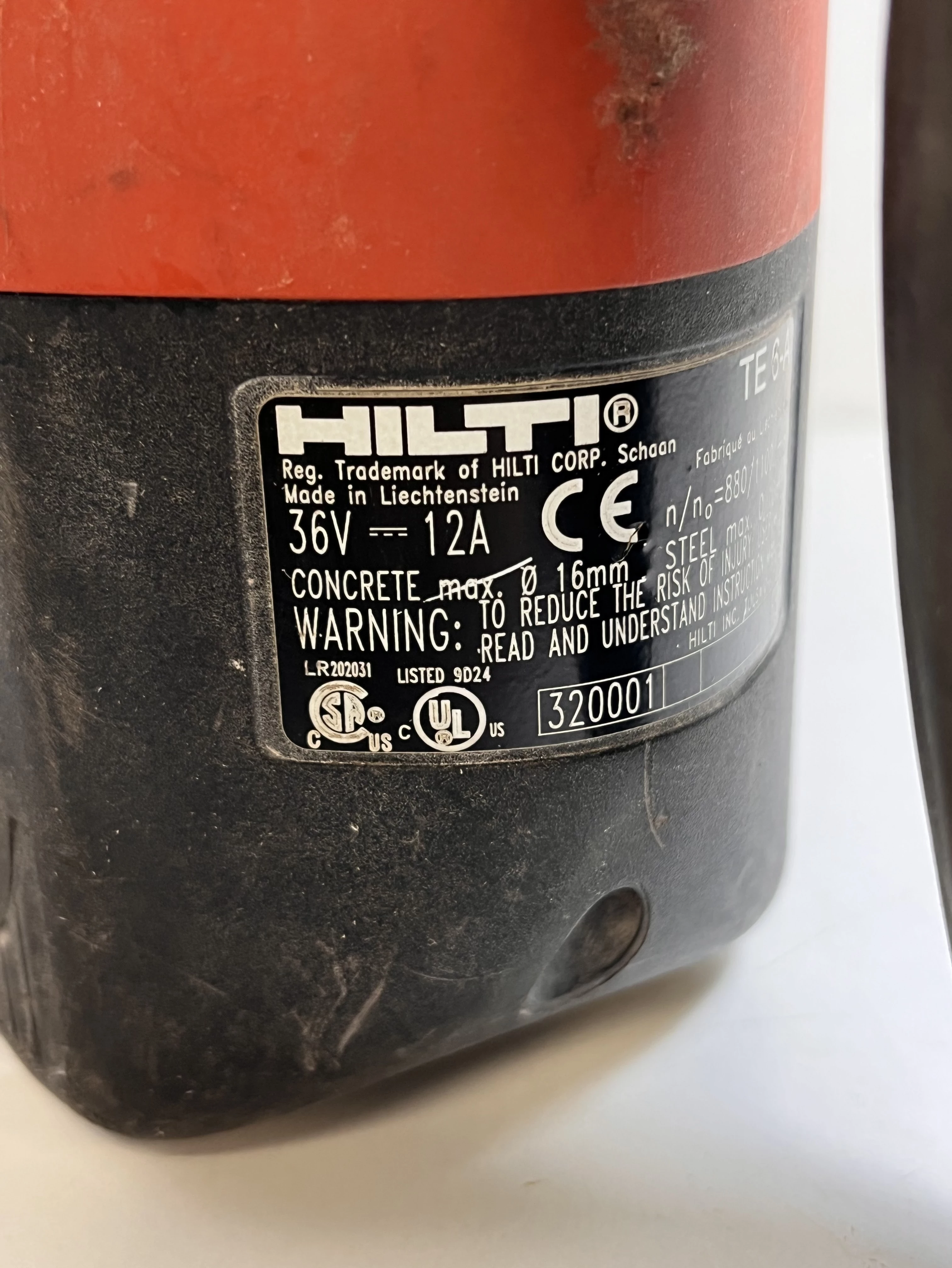 mlotowiertarka-hilti-te-6-a-wartookazja-maksymalna-moc-110000