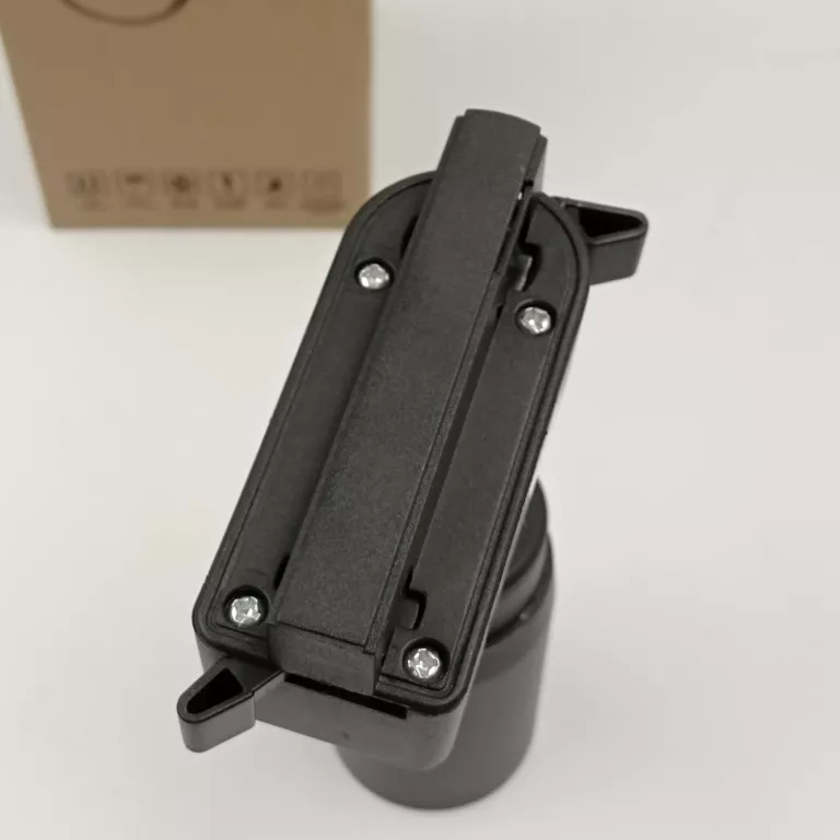 lampa-reflektor-na-szynoprzewod-at-okazja-rodzaj-248450-1021634