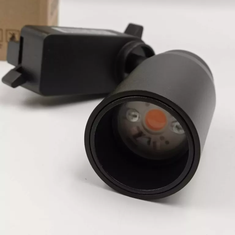 lampa-reflektor-na-szynoprzewod-at-okazja-ean-gtin-5904194680053