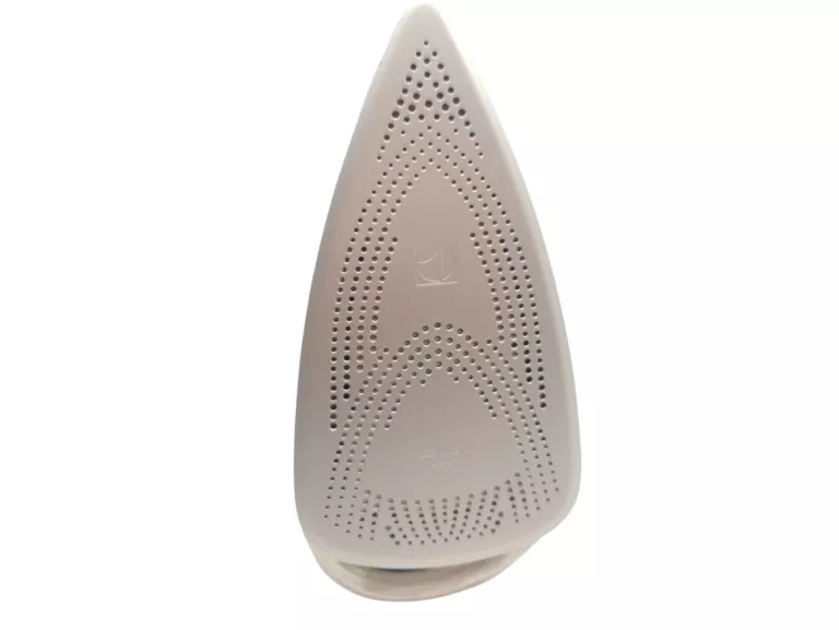 ŻELAZKO ELECTROLUX EDB12O0