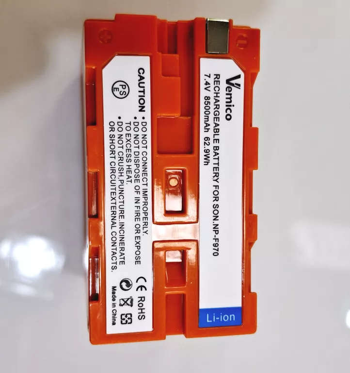 AKUMULATORY VEMICO BATTERY SONY NP-F970 7.4V 8500MAH 62.9WH + ŁADOWARKA