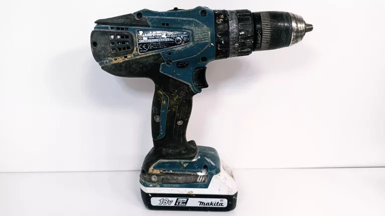 WKRĘTARKA MAKITA HP457D / 2 X AKU 1,5AH / ŁADOWARKA