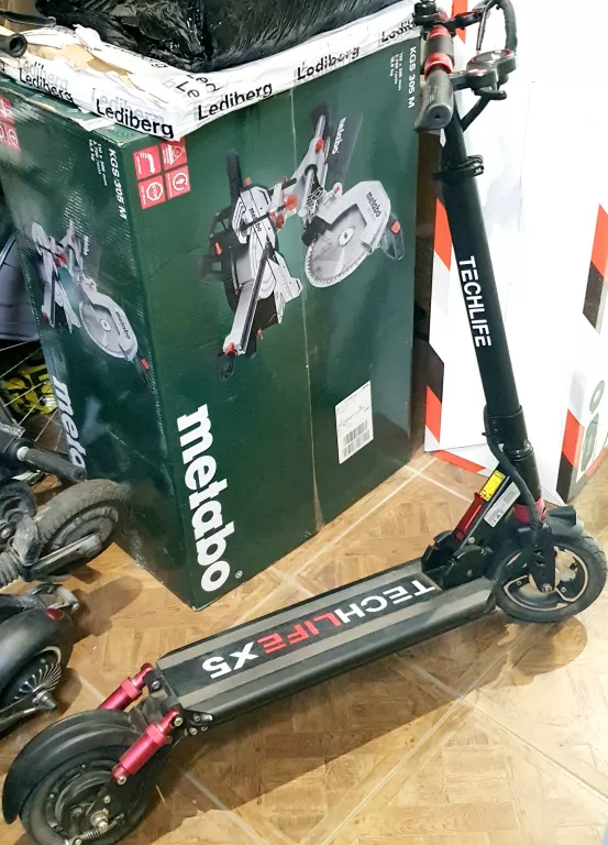 HULAJNOGA ELEKTRYCZNA TECHLIFE X5 Z ŁADOWARKĄ