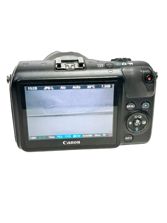 CANON EOS M + 2 OBIEKTYWY