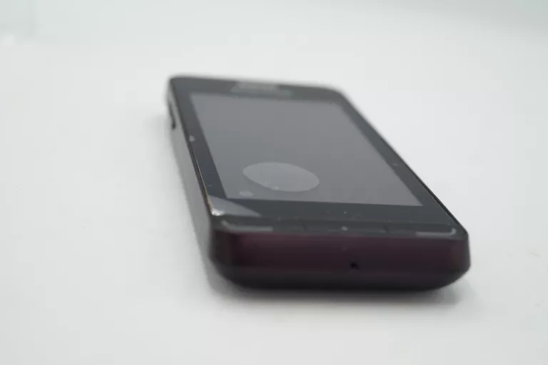 SMARTFON SAMSUNG WAVE 723 4 MB / 103 MB 3G SZARY