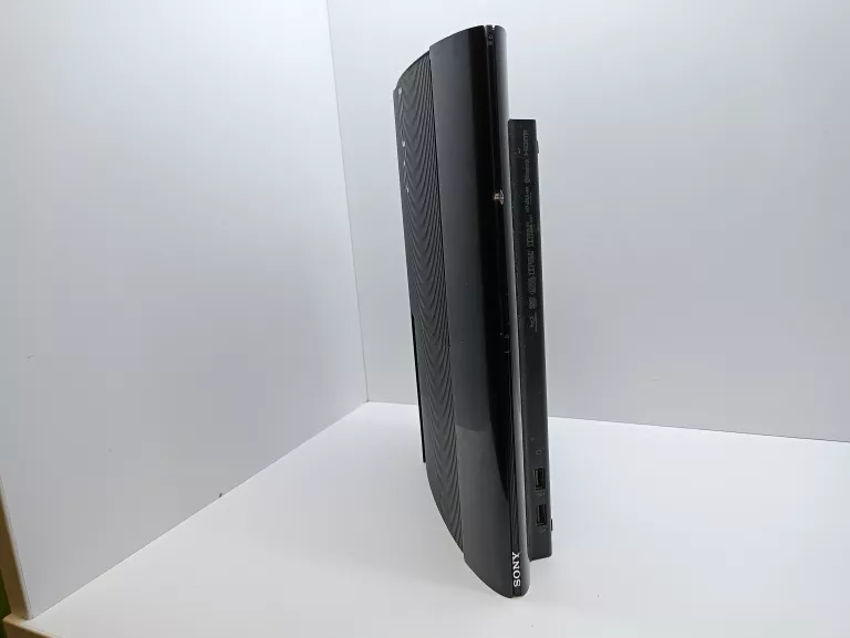 KONSOLA SONY PS3 SUPER SLIM CECH-4004C 500GB