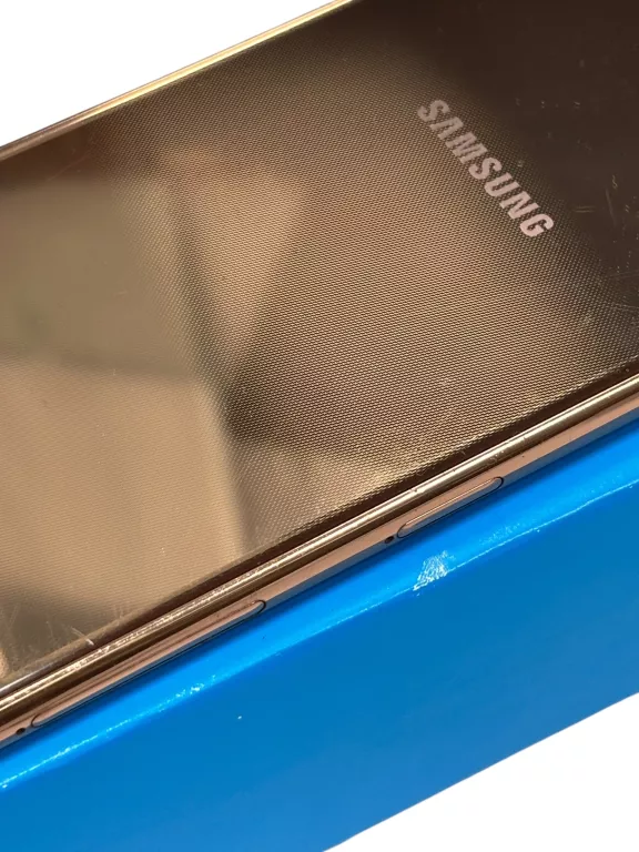 SAMSUNG GALAXY J4+ – NIEZAWODNY SMARTFON Z DUŻYM WYŚWIETLACZEM ! 2/32 GB
