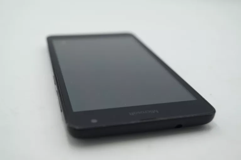 TELEFON NOKIA LUMIA 535 KOMPLET