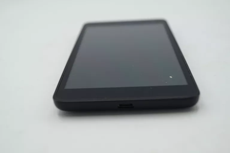 TELEFON NOKIA LUMIA 535 KOMPLET