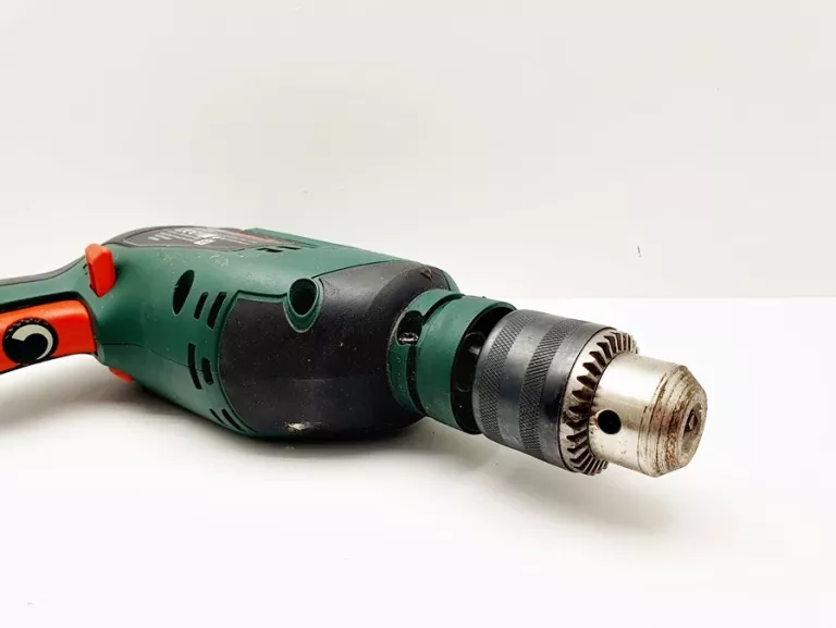 WIERTARKA BOSCH UNIVERSALIMPACT 650 701W