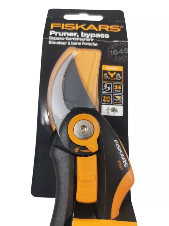 FISKARS P541 SEKATOR OGRODOWY NOZYCE SMARTFIT 1057169