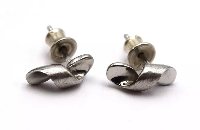 srebrne-kolczyki-925-174g-kosciuszki-33-torun