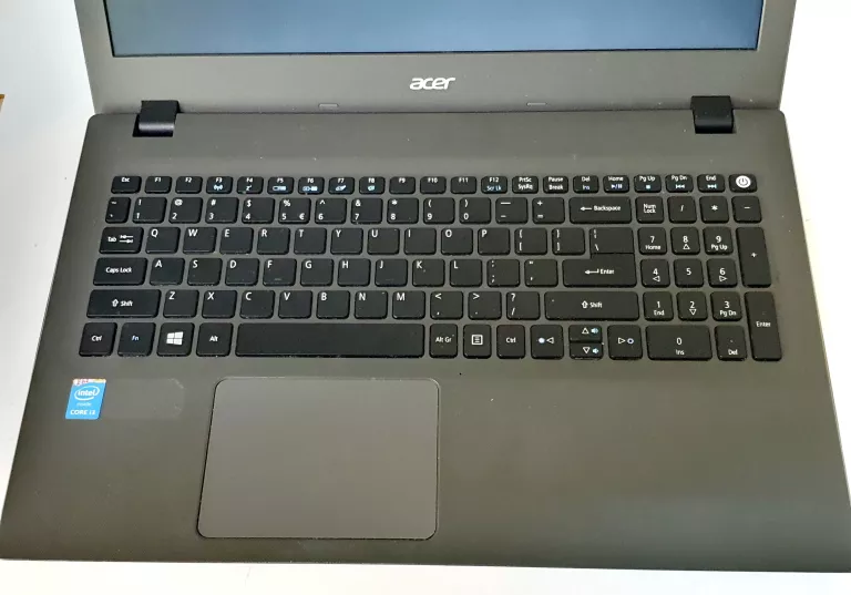 LAPTOP ACER ASPIRE E5-573 N15Q1 I3-5005U GF920M 8/250GB SSD