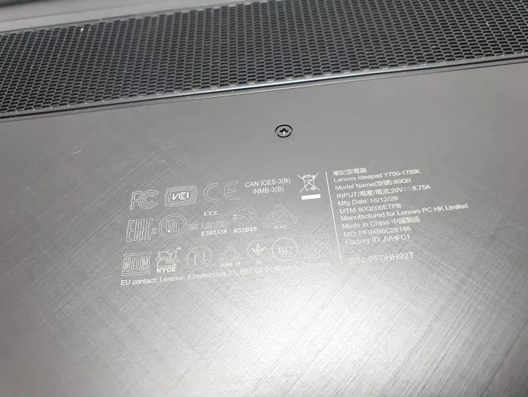 LAPTOP LENOVO IDEAPAD Y700 -17ISK I5 1 TB GTX 960M ZASILACZ