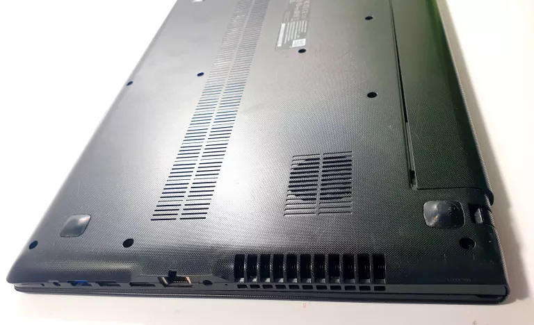 LAPTOP LENOVO IDEAPAD 100-15IBD 15,6 " INTEL CORE I3 4 GB / 256 GB