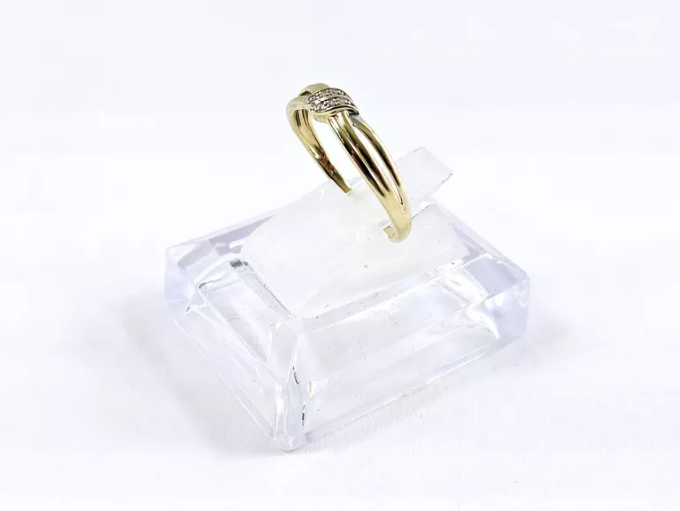 zloty-pierscionek-z-diamentami-002ct-375-140g-r17-rozmiarsrednica-wew-mm-372-14