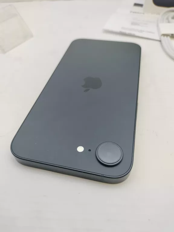 TELEFON IPHONE 16E 256GB CZARNY KOMPLET OPIS (ABONAMENT ORANGE)